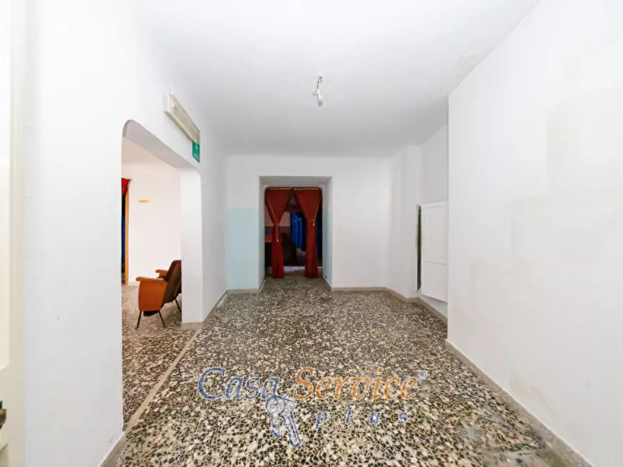 Immagine 37 di Negozio in vendita  in Via della Resistenza a Presicce-Acquarica