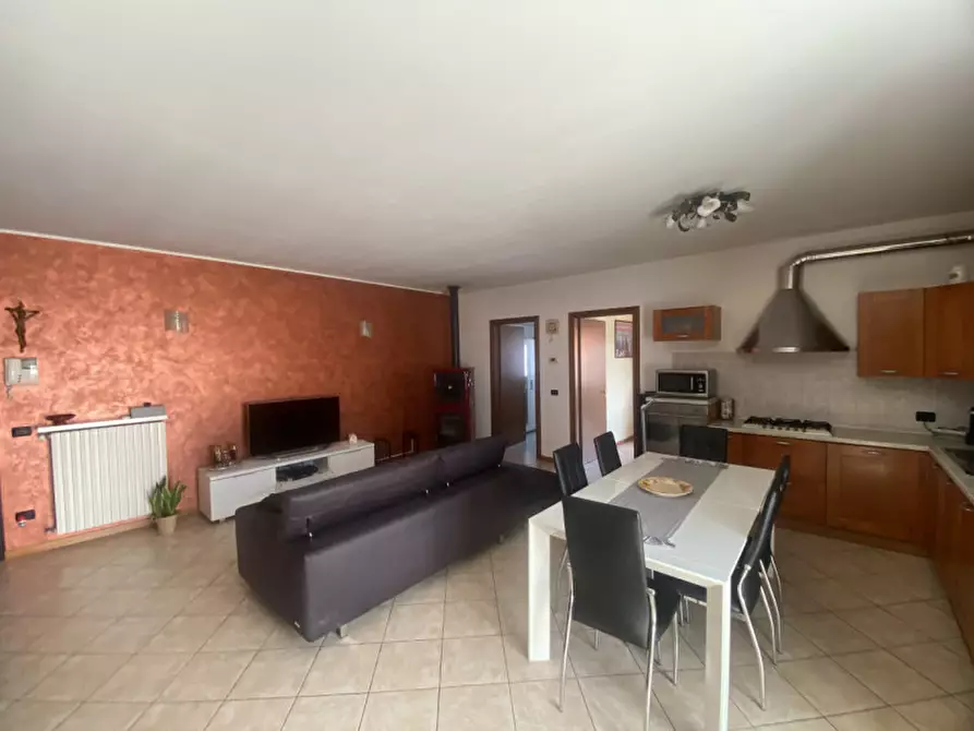 Immagine 5 di Appartamento in vendita  in Via Aldo Moro a Veggiano