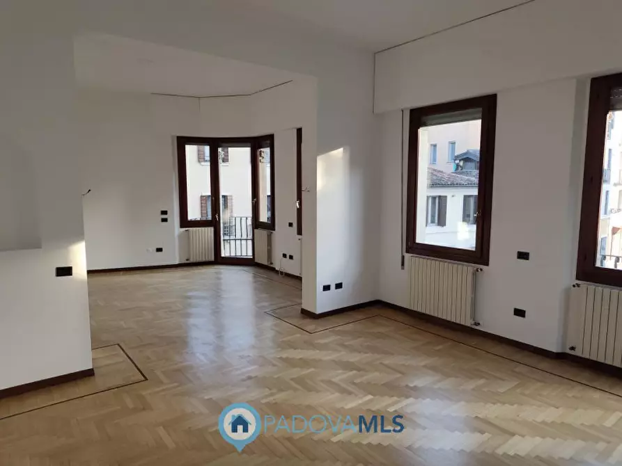 Immagine 5 di Appartamento in affitto  in Via Beato Luca Belludi a Padova
