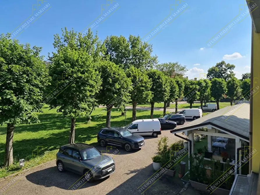 Immagine 17 di Ufficio in vendita  in strada per cognento 138 a Modena
