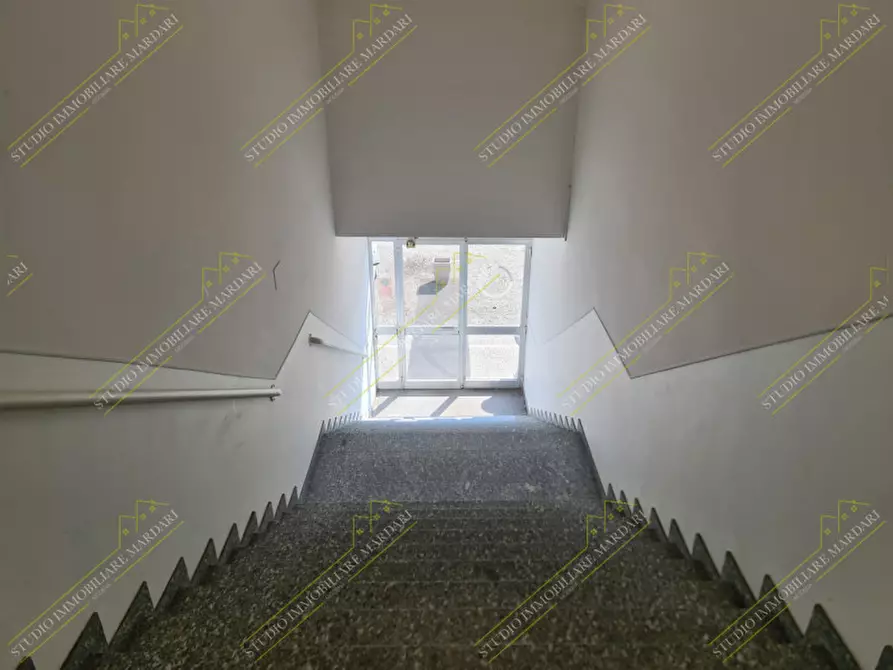 Immagine 37 di Ufficio in vendita  in strada per cognento 138 a Modena