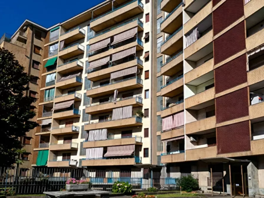 Immagine 1 di Appartamento in vendita  in Via Genova 241 a Torino