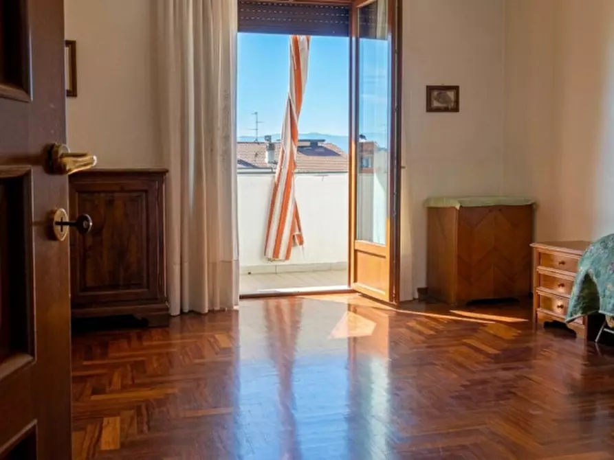 Immagine 5 di Appartamento in vendita  in Via Genova 241 a Torino