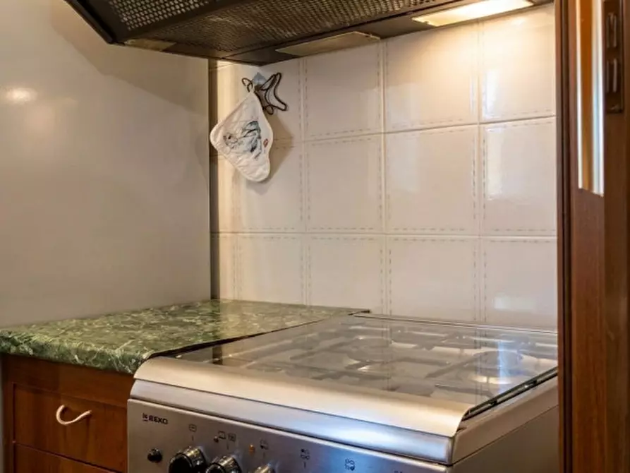 Immagine 9 di Appartamento in vendita  in Via Genova 241 a Torino