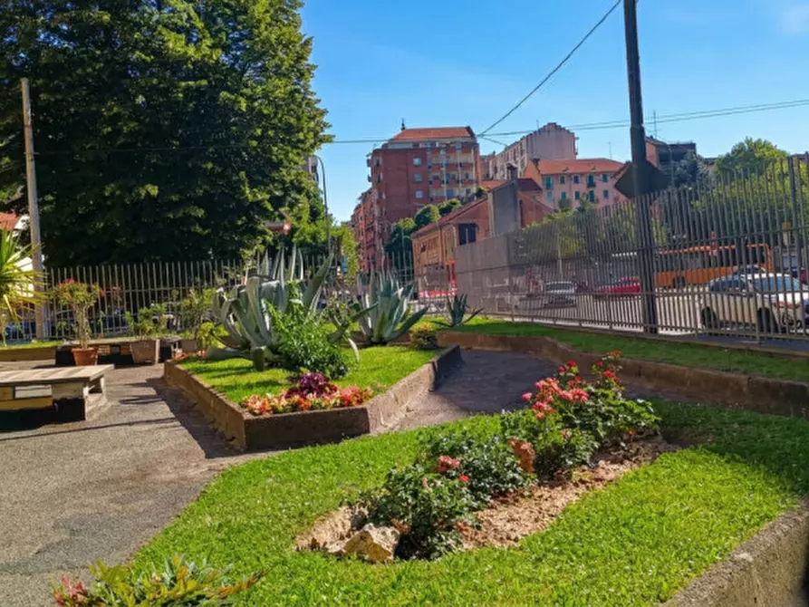 Immagine 21 di Appartamento in vendita  in Via Genova 241 a Torino
