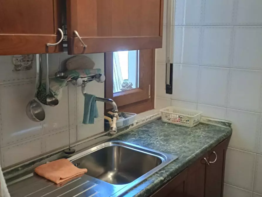 Immagine 6 di Appartamento in vendita  in Via Genova 241 a Torino