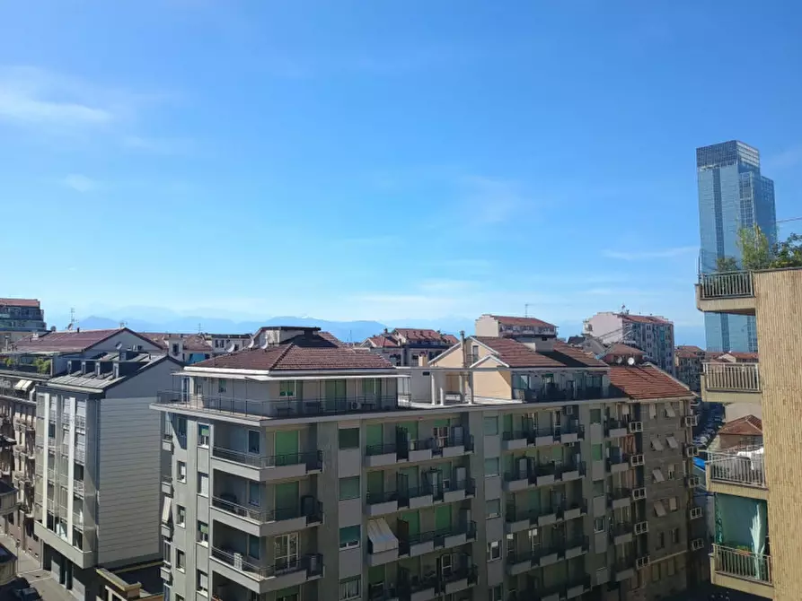 Immagine 17 di Appartamento in vendita  in Via Genova 241 a Torino