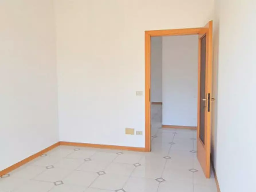 Immagine 12 di Appartamento in vendita  in Viale della Repubblica a Meldola