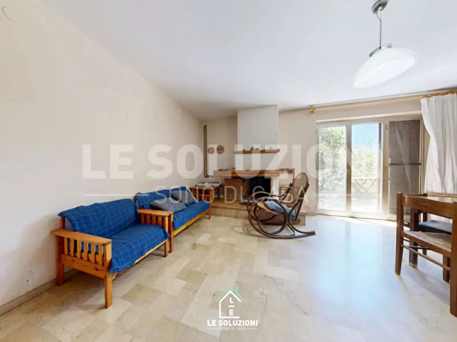 Immagine 8 di Villa in vendita  in Via Generale Luigi Sabato a Putignano