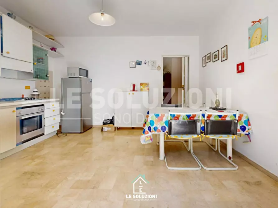 Immagine 11 di Villa in vendita  in Via Generale Luigi Sabato a Putignano
