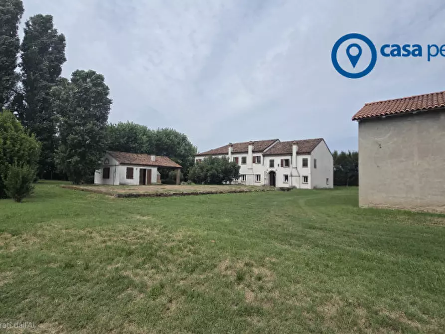 Immagine 66 di Villa in vendita  in Via Casalveghe 16 a Rovigo
