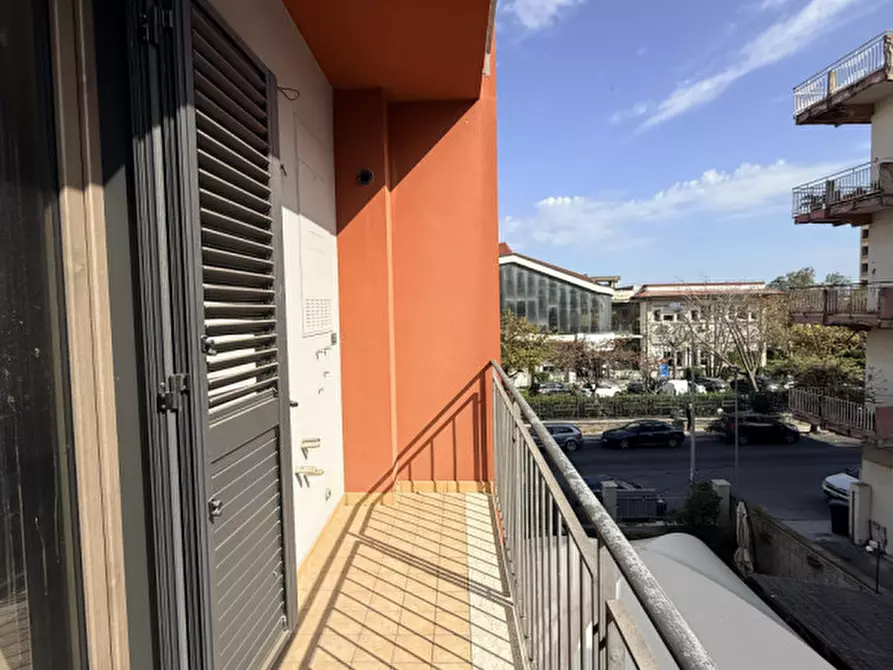 Immagine 9 di Appartamento in vendita  in via salvatore cattafi a Barcellona Pozzo Di Gotto