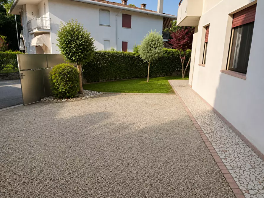 Immagine 8 di Appartamento in vendita  in Via Fratelli Bandiera a Istrana