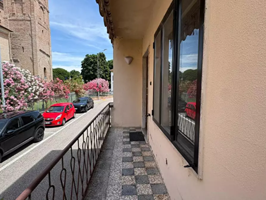 Immagine 3 di Casa bifamiliare in vendita  in Via Don Eugenio Leoni 4 a Borgo Mantovano