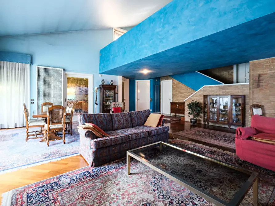 Immagine 6 di Villa in vendita  in via Giorgio La Pira 7 a Isola Vicentina