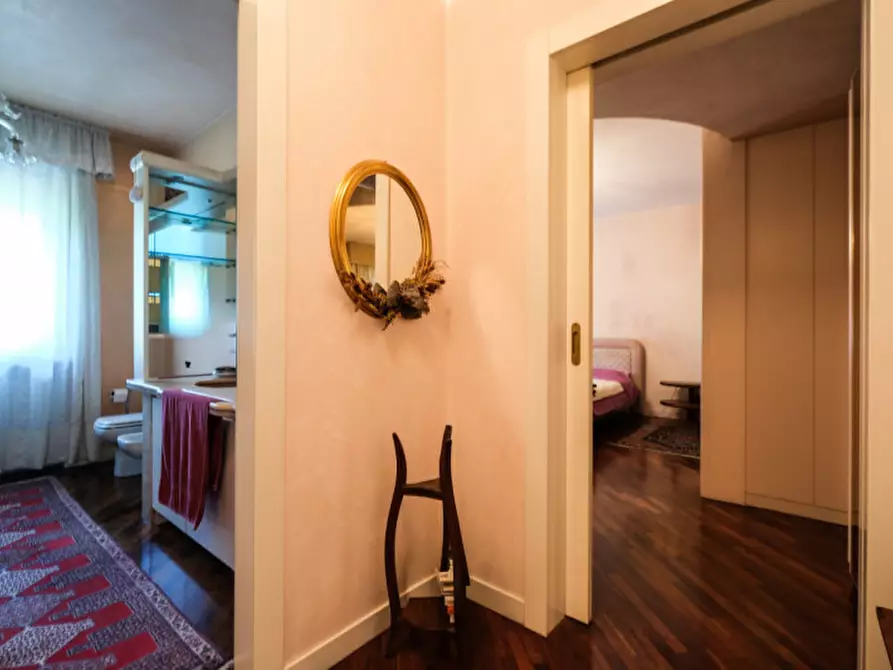 Immagine 20 di Villa in vendita  in via Giorgio La Pira 7 a Isola Vicentina
