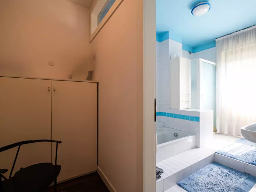 Immagine 27 di Villa in vendita  in via Giorgio La Pira 7 a Isola Vicentina