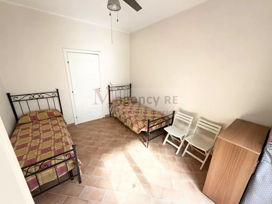 Immagine 9 di Appartamento in vendita  in via monte bianco a Bova Marina