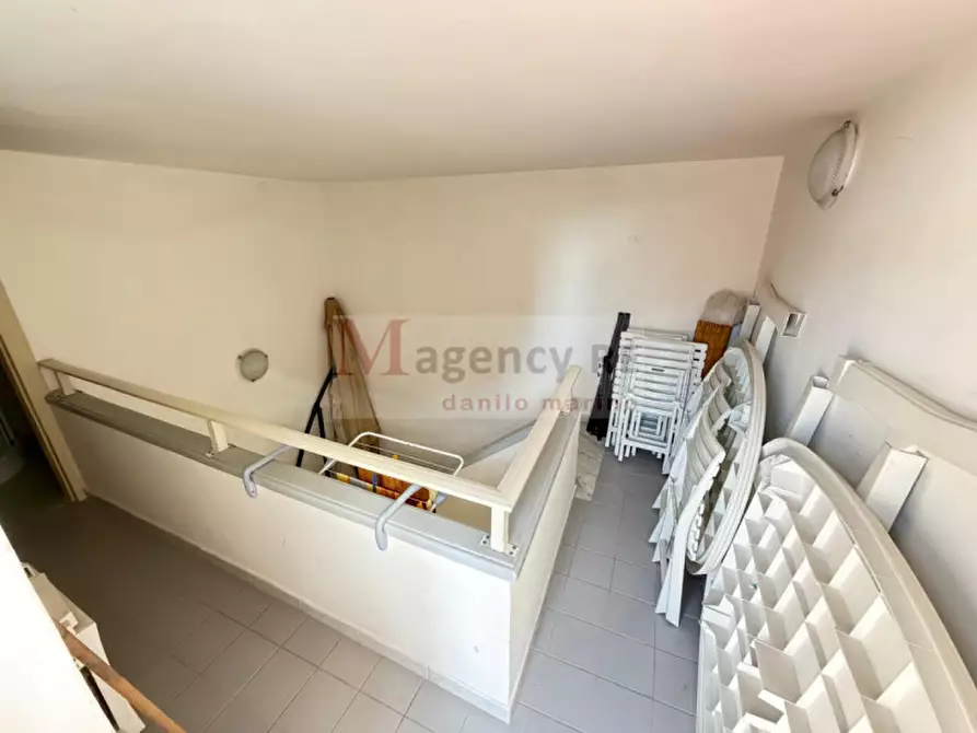 Immagine 13 di Appartamento in vendita  in via monte bianco a Bova Marina