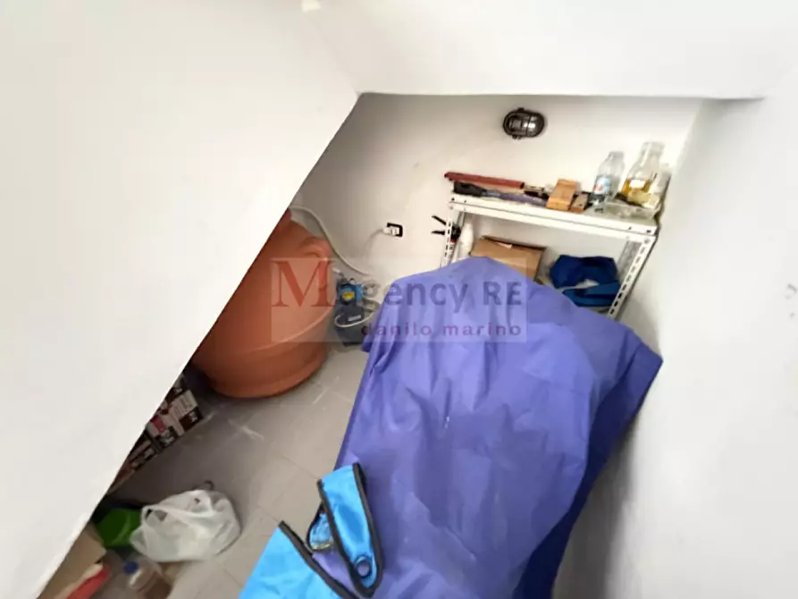 Immagine 18 di Appartamento in vendita  in via monte bianco a Bova Marina