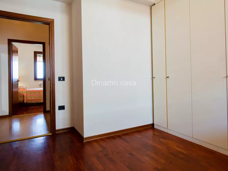 Immagine 5 di Appartamento in vendita  in Via Genova a Montemurlo