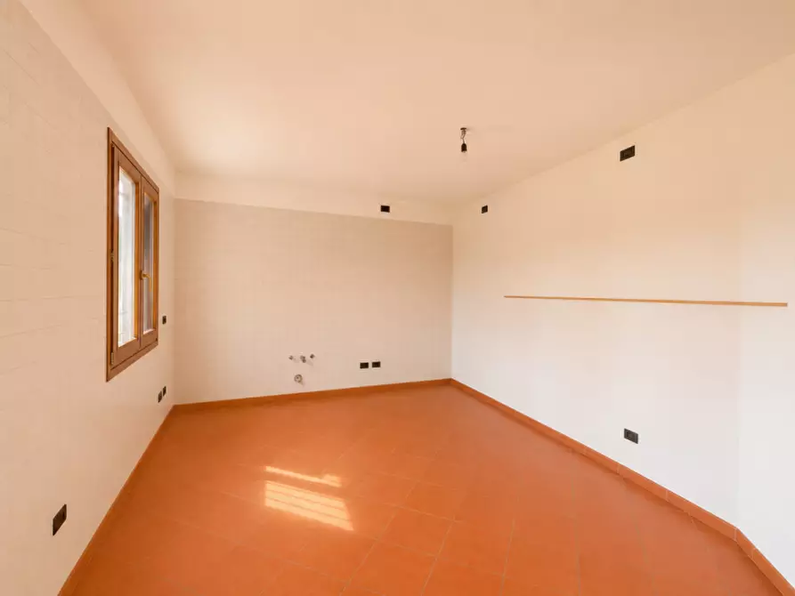 Immagine 23 di Casa bifamiliare in vendita  in Via Giuseppe Garibaldi a Trevignano