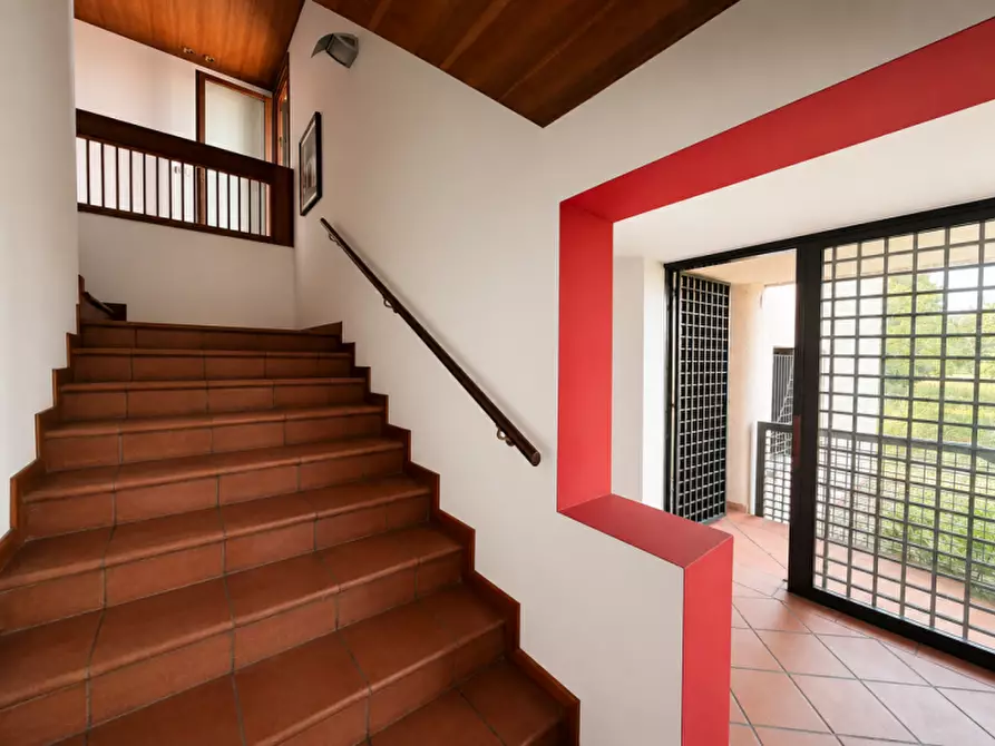 Immagine 5 di Casa bifamiliare in vendita  in Via Giuseppe Garibaldi a Trevignano