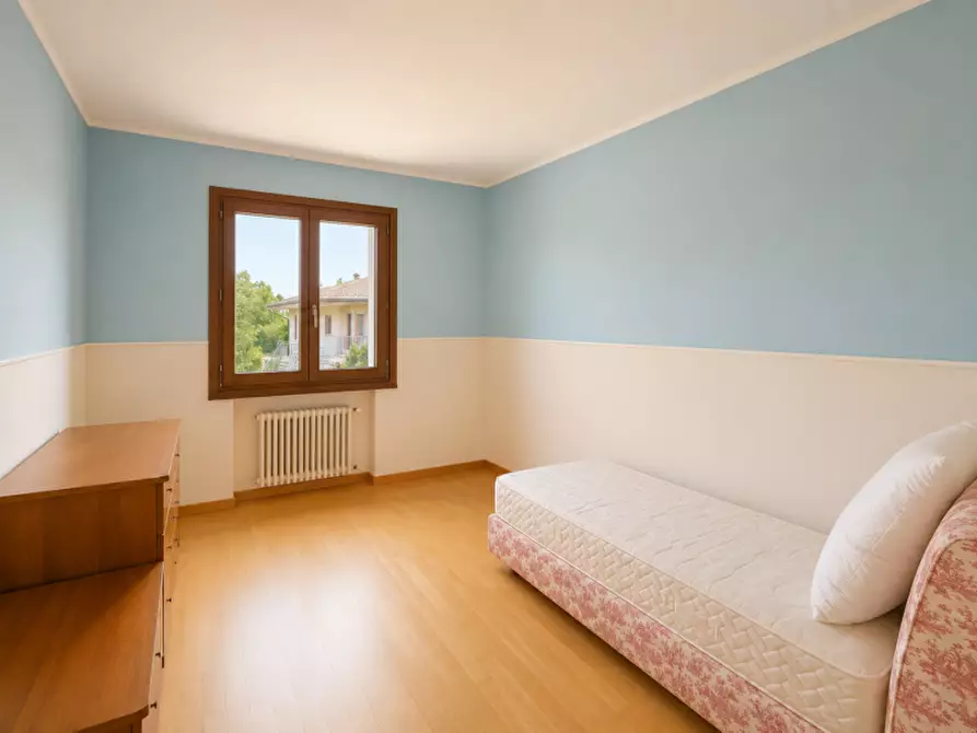 Immagine 9 di Casa bifamiliare in vendita  in Via Giuseppe Garibaldi a Trevignano