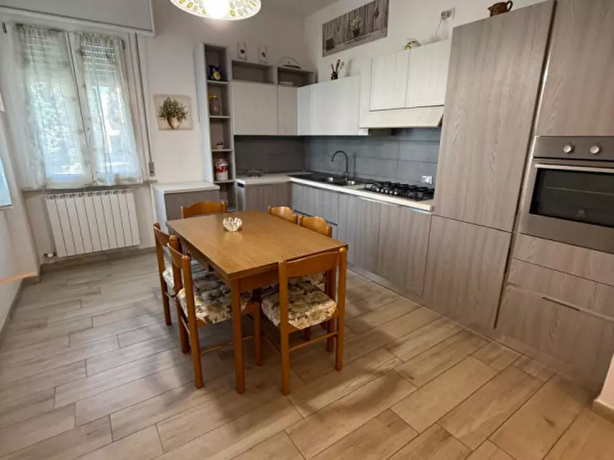 Immagine 5 di Appartamento in vendita  in Via Raffaello Sanzio a Senigallia