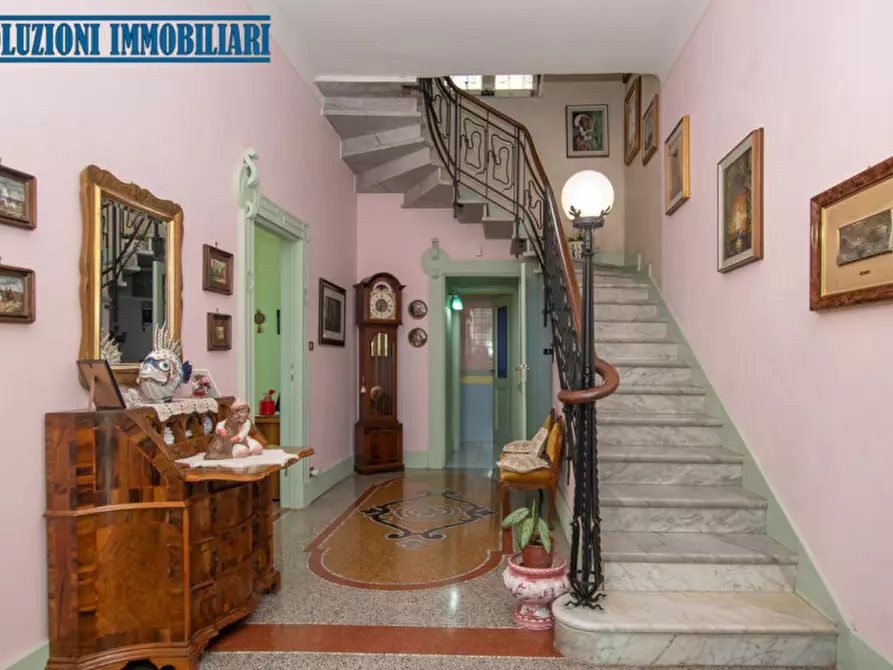Immagine 10 di Villa in vendita  in Via Campo da tiro a Savona
