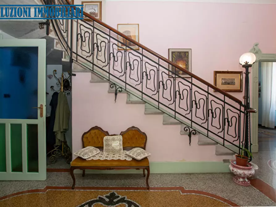 Immagine 15 di Villa in vendita  in Via Campo da tiro a Savona