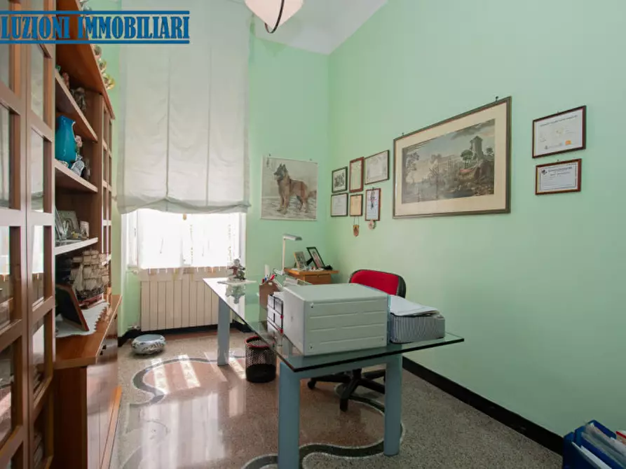 Immagine 16 di Villa in vendita  in Via Campo da tiro a Savona