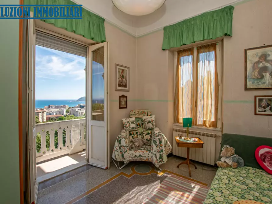 Immagine 39 di Villa in vendita  in Via Campo da tiro a Savona