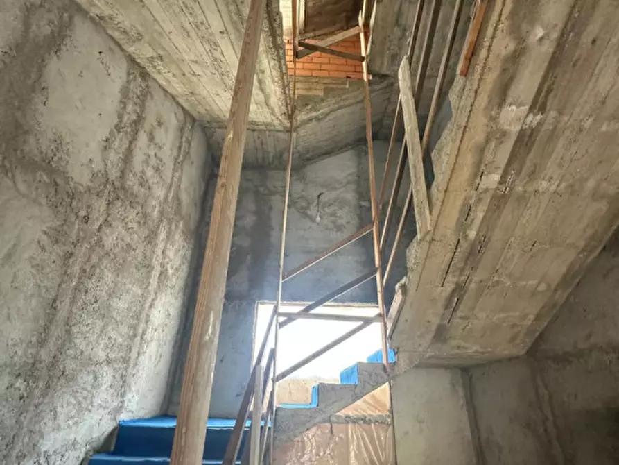Immagine 28 di Appartamento in vendita  in Via Trieste,37 a Milazzo