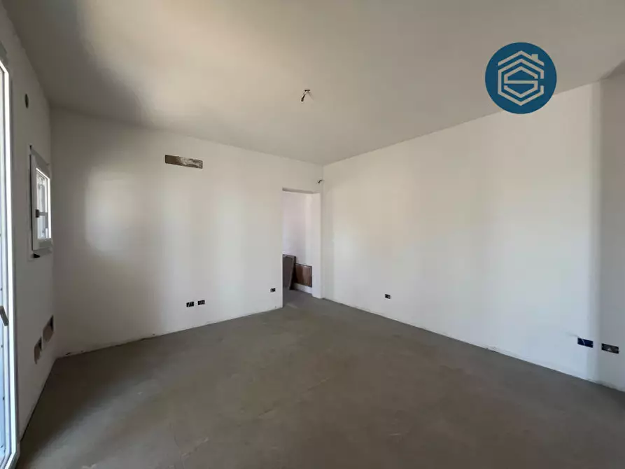 Immagine 13 di Casa bifamiliare in vendita  in Via Benedetto Croce 1 a Campi Bisenzio