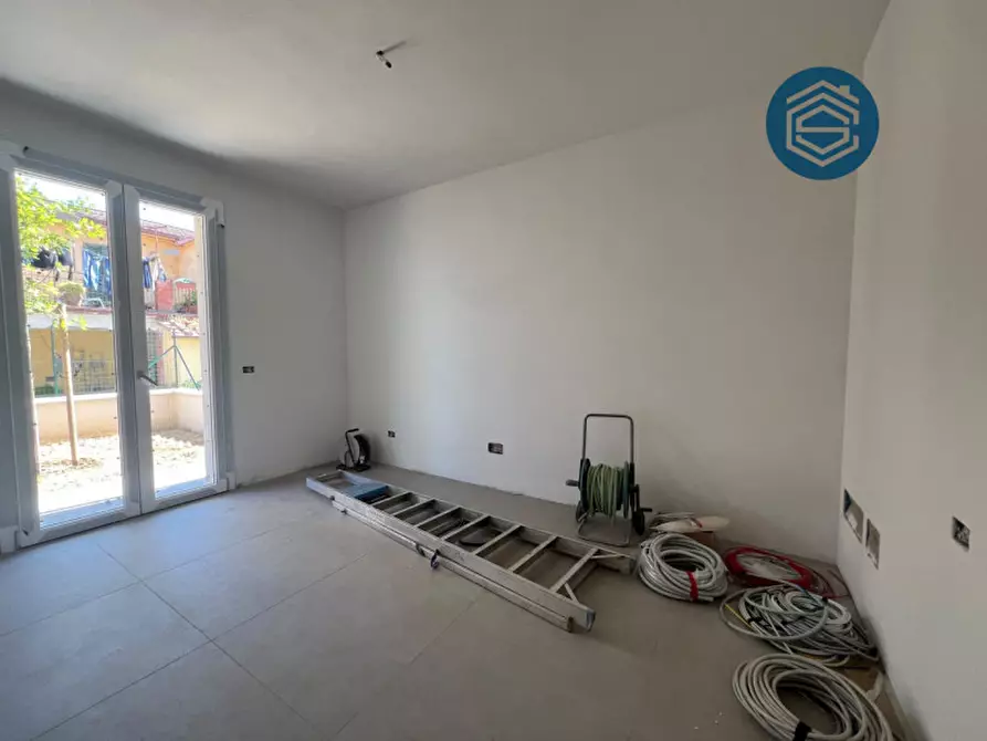 Immagine 18 di Casa bifamiliare in vendita  in Via Benedetto Croce 1 a Campi Bisenzio