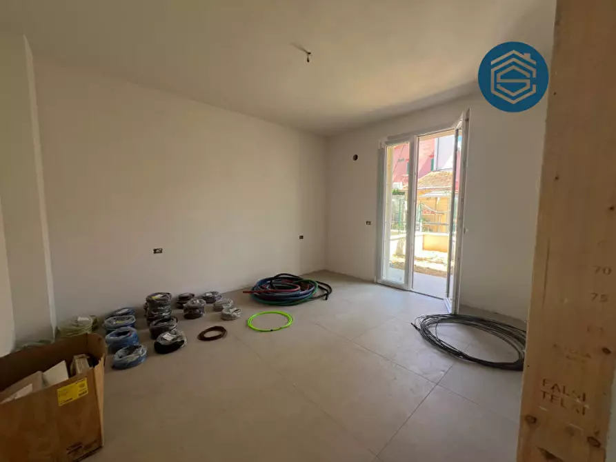 Immagine 23 di Casa bifamiliare in vendita  in Via Benedetto Croce 1 a Campi Bisenzio