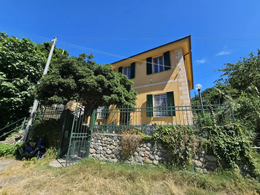 Immagine 1 di Appartamento in vendita  in Via Repusseno a Savona