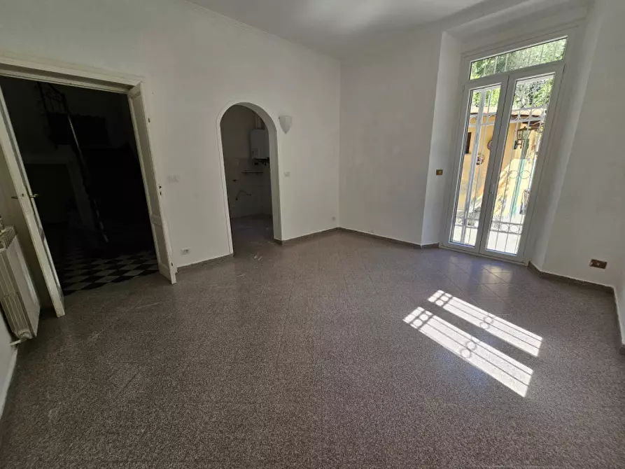 Immagine 14 di Appartamento in vendita  in Via Repusseno a Savona
