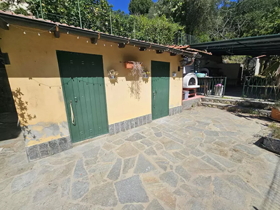 Immagine 17 di Appartamento in vendita  in Via Repusseno a Savona
