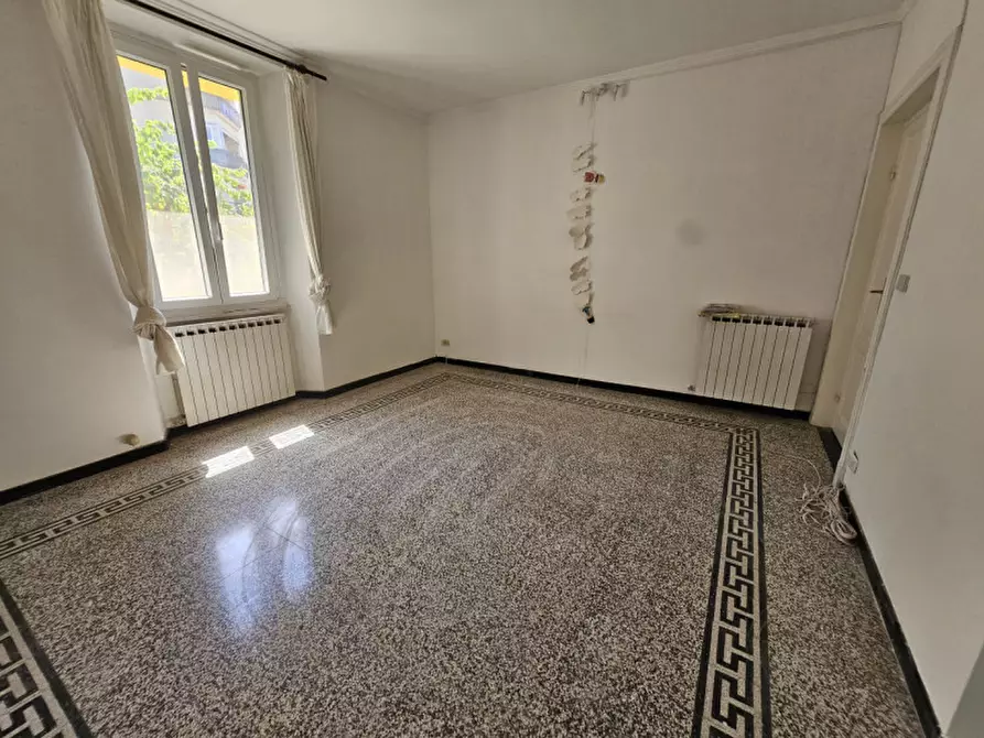 Immagine 15 di Appartamento in vendita  in Via Repusseno a Savona