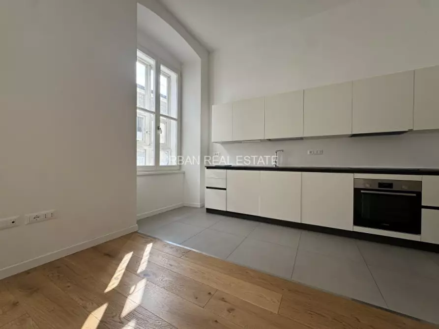 Immagine 2 di Appartamento in affitto  in Via Felice Venezian 1 a Trieste