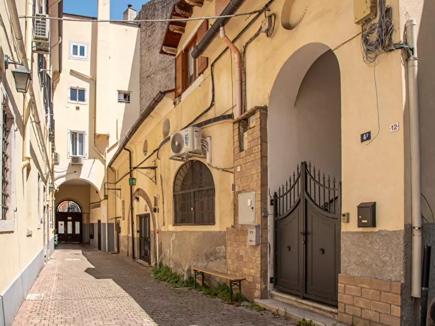 Immagine 3 di Appartamento in vendita  in Via Giovanni e Demetrio Economo 4 a Trieste