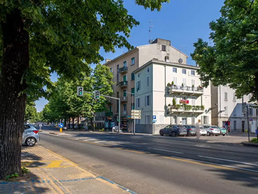 Immagine 30 di Appartamento in vendita  in Viale Mentana, 124 a Parma