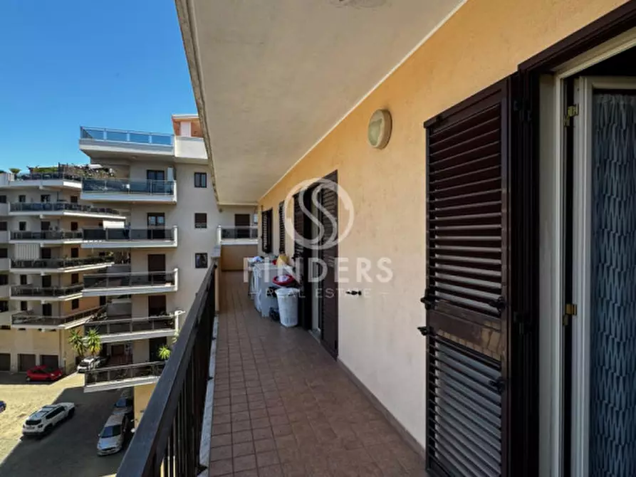 Immagine 7 di Appartamento in vendita  in Via Pio XI dir. Gullì a Reggio Di Calabria