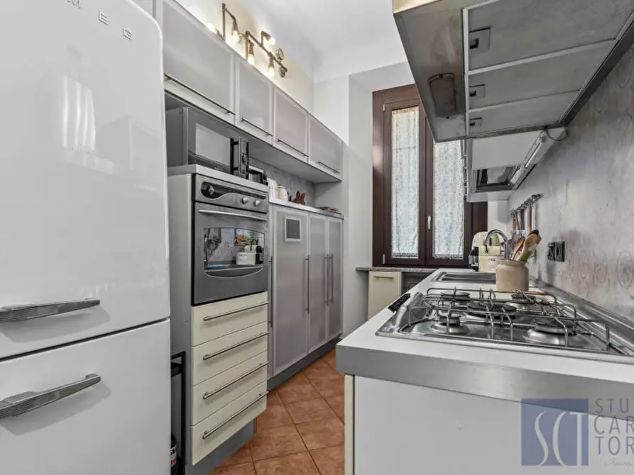 Immagine 9 di Appartamento in vendita  in via tertulliano, 58 a Milano