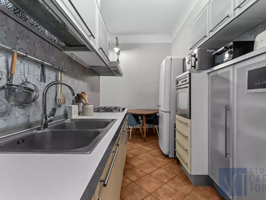 Immagine 13 di Appartamento in vendita  in via tertulliano, 58 a Milano