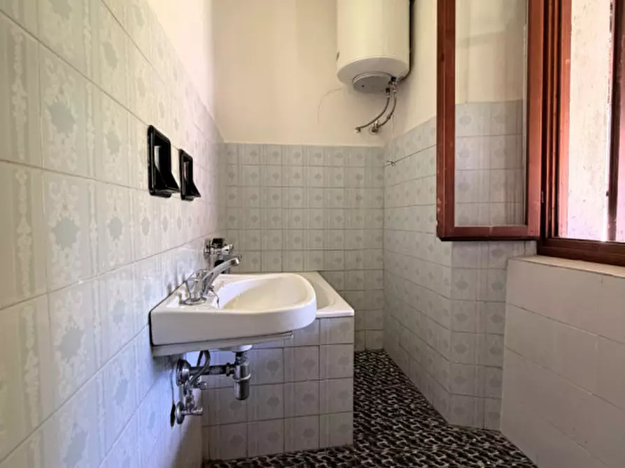 Immagine 8 di Appartamento in vendita  in Via 24 Maggio 10 a Tione Di Trento