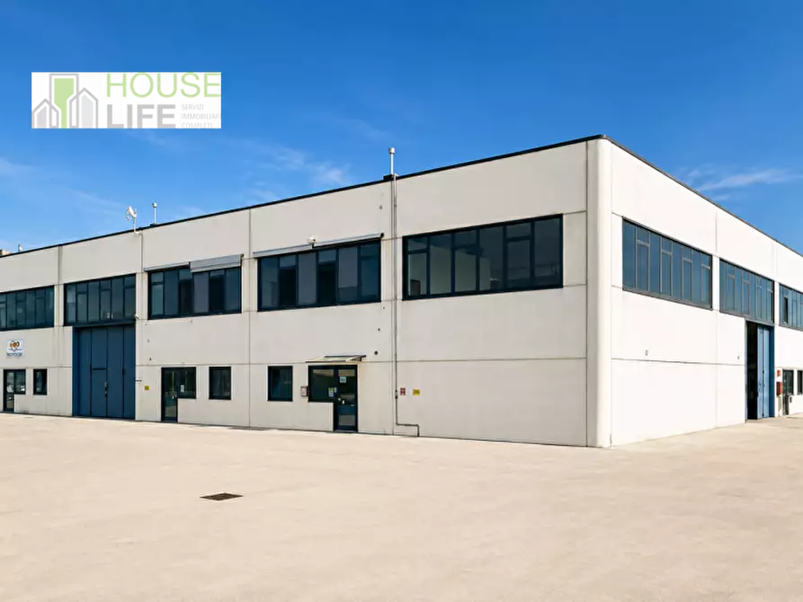 Immagine 15 di Capannone industriale in vendita  in Via dell'industria Thiene a Thiene