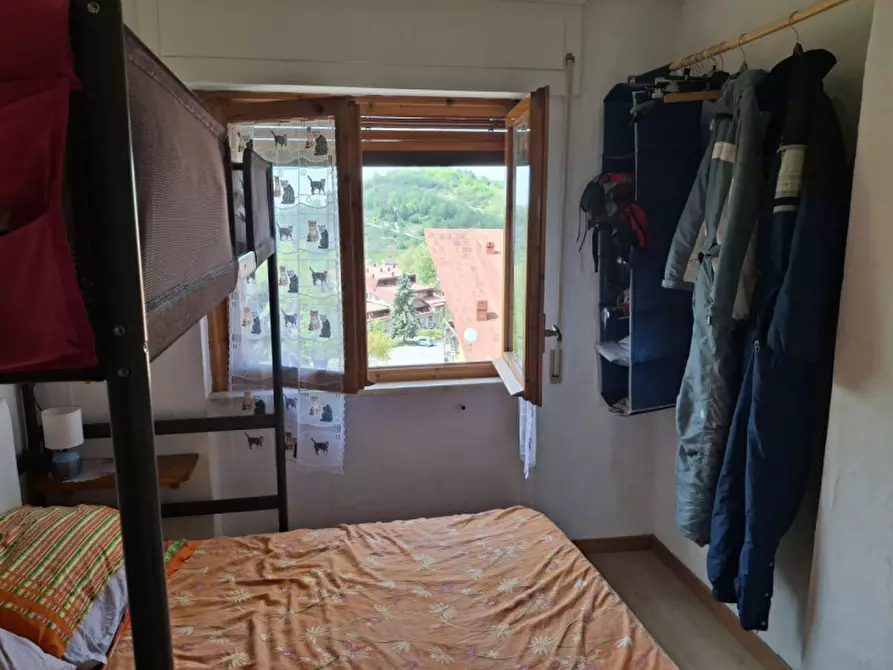 Immagine 13 di Appartamento in vendita  in Via del Poggio, 3 a Viola